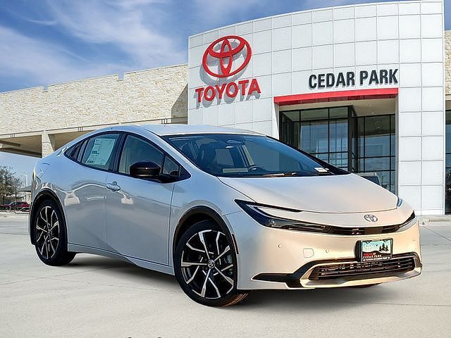 2026 TOYOTA Prius