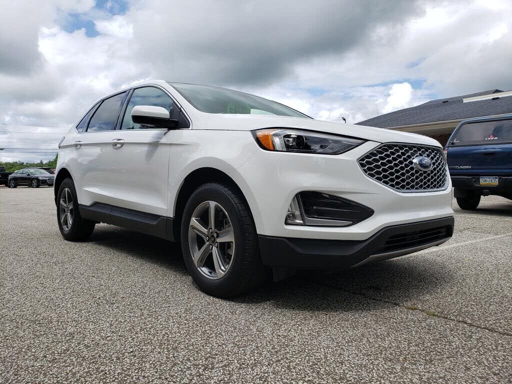 2024 FORD Edge