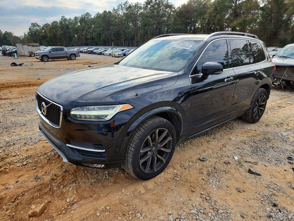 2017 VOLVO XC90