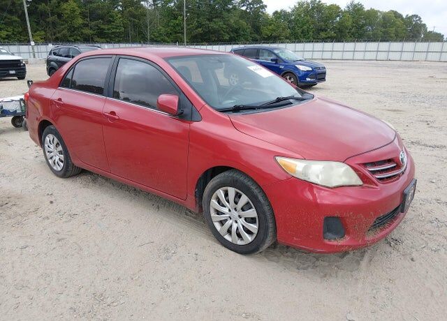 2013 TOYOTA Corolla