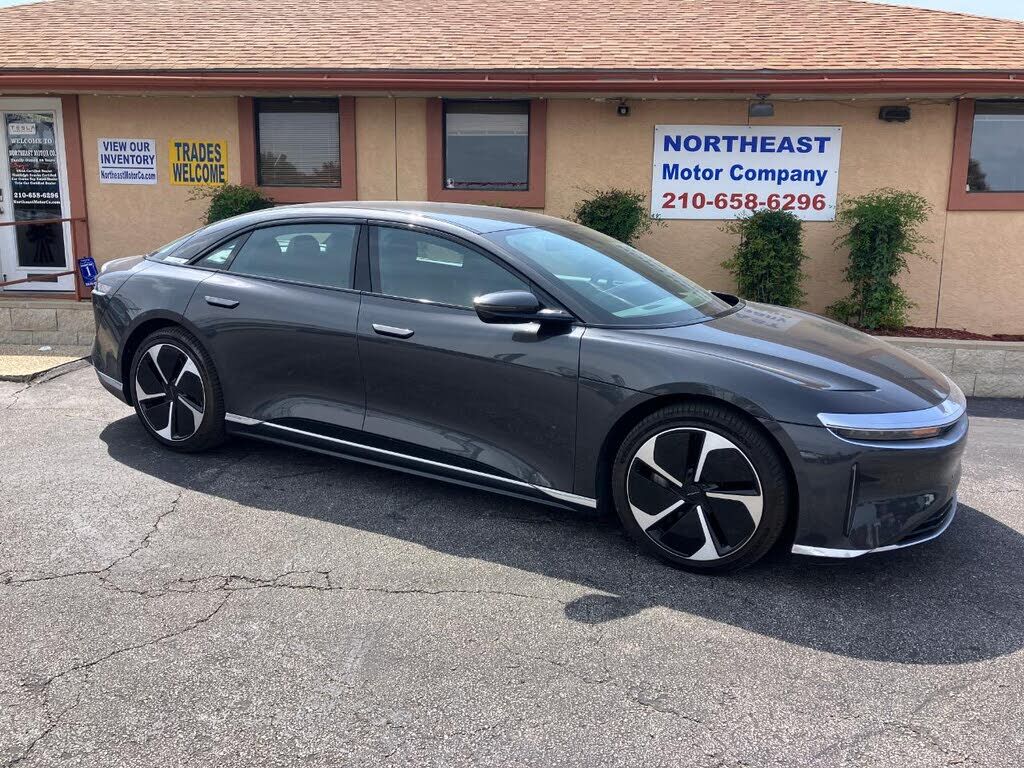 2023 LUCID MOTORS Air