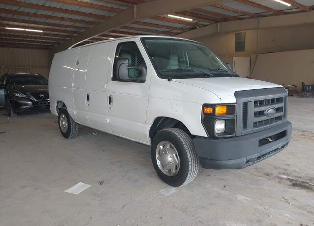2014 FORD E-150