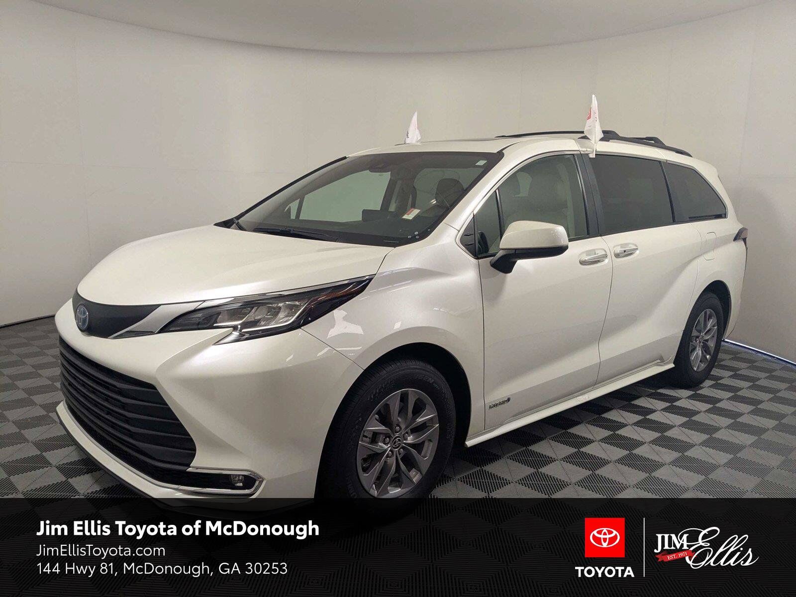 2021 TOYOTA Sienna