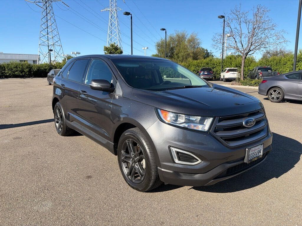 2018 FORD Edge