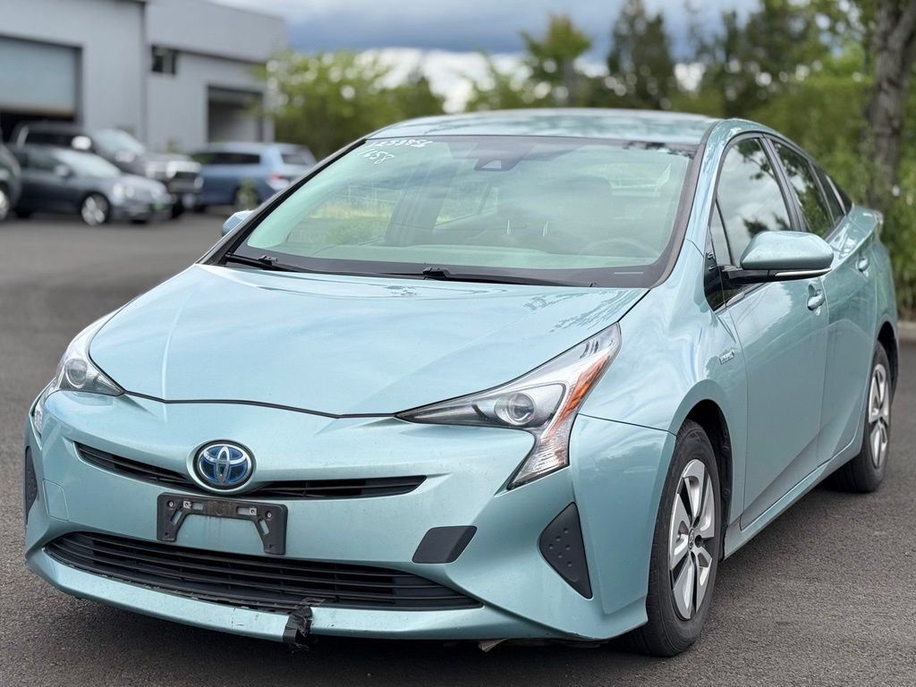 2017 TOYOTA PRIUS