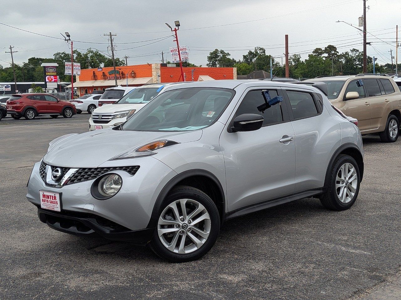 2015 NISSAN Juke