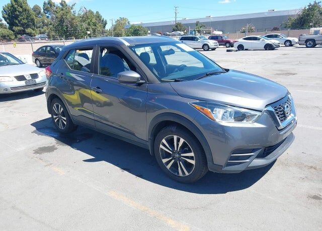 2019 NISSAN Kicks