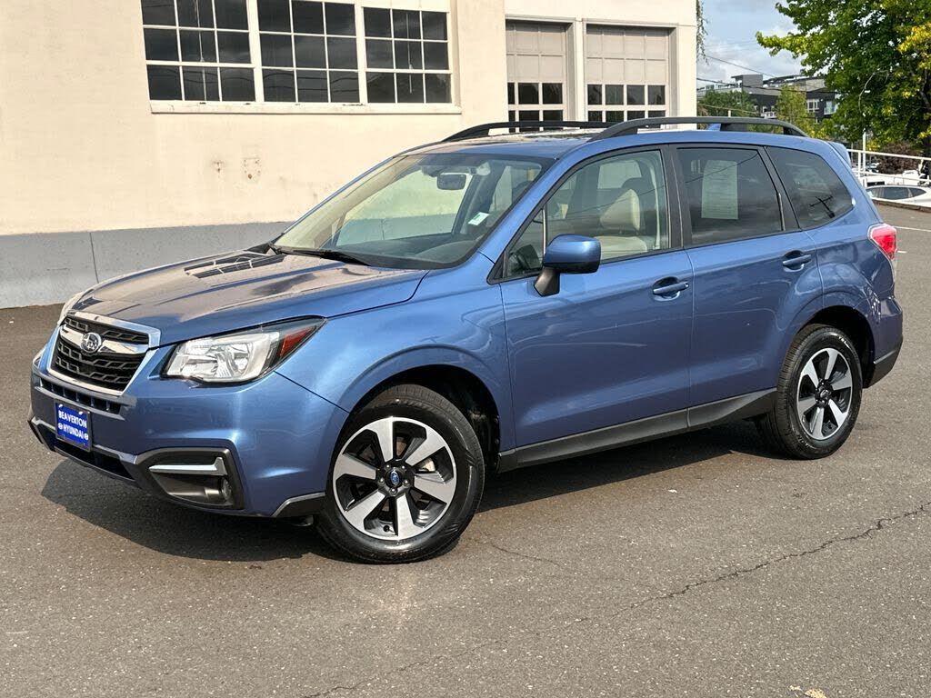 2017 SUBARU Forester