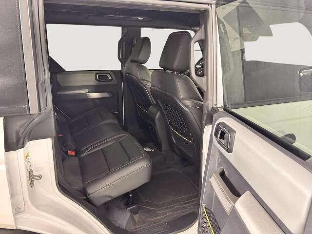 2022 FORD Bronco