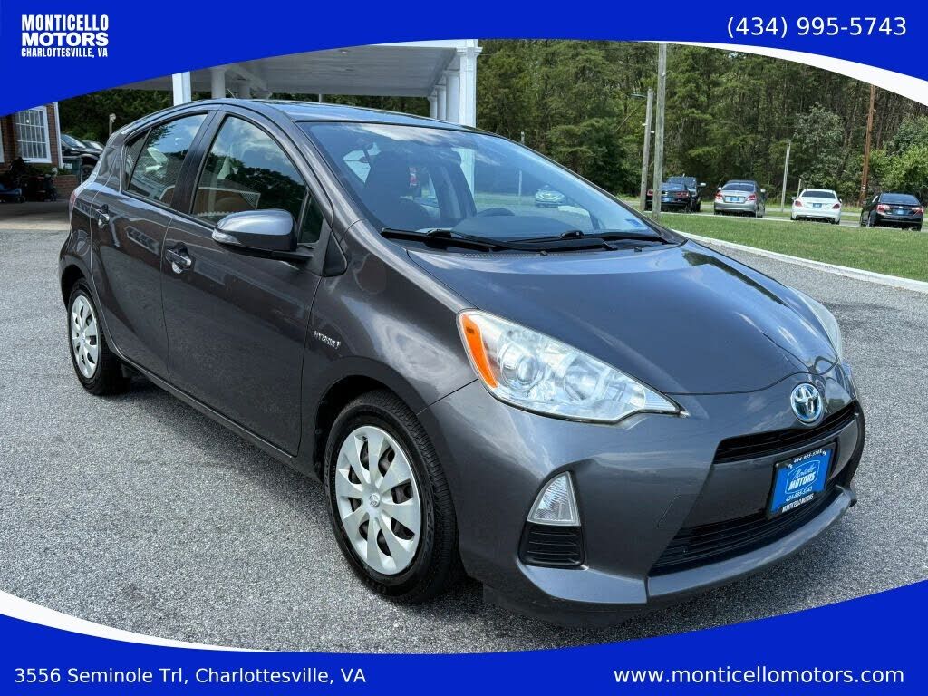 2012 TOYOTA Prius