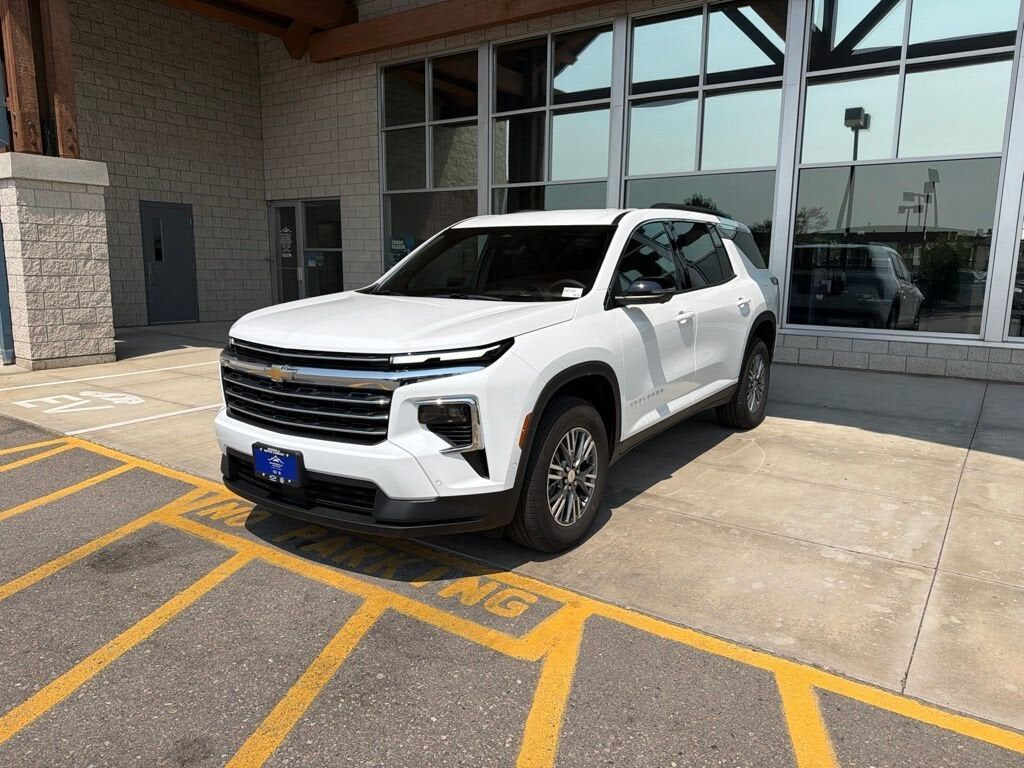 2026 CHEVROLET Traverse