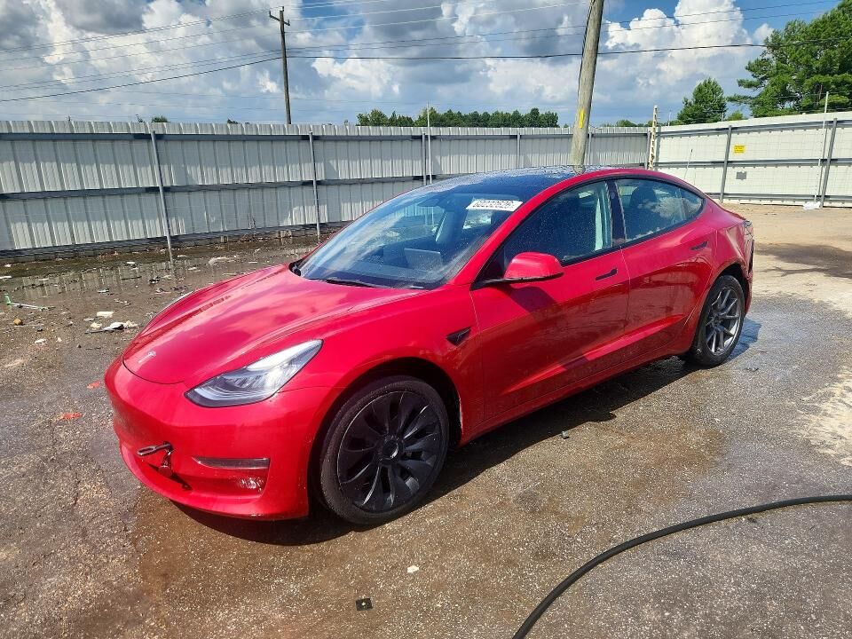 2022 TESLA Model 3
