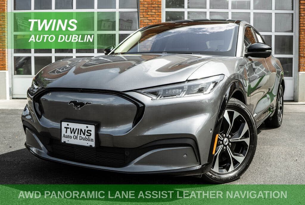 2021 FORD Mach-E