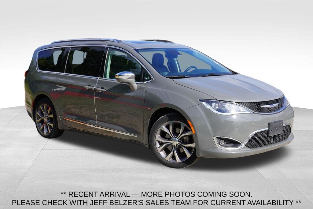 2020 CHRYSLER Pacifica