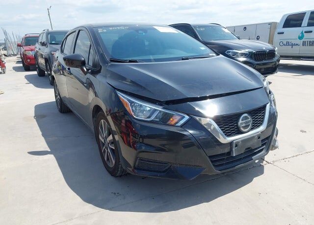2022 NISSAN Versa
