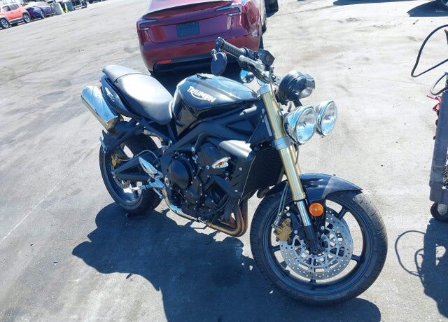 2009 TRIUMPH Street Triple