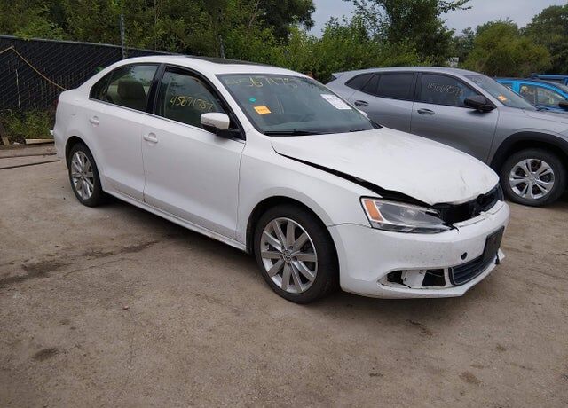 2013 VOLKSWAGEN Jetta