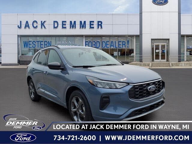 2023 FORD Escape