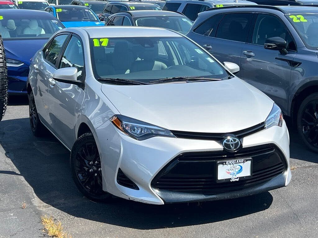 2017 TOYOTA Corolla