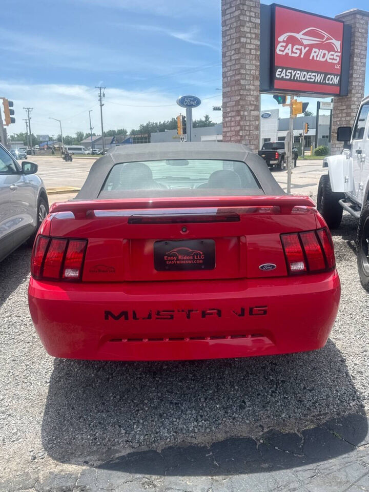 2004 FORD Mustang