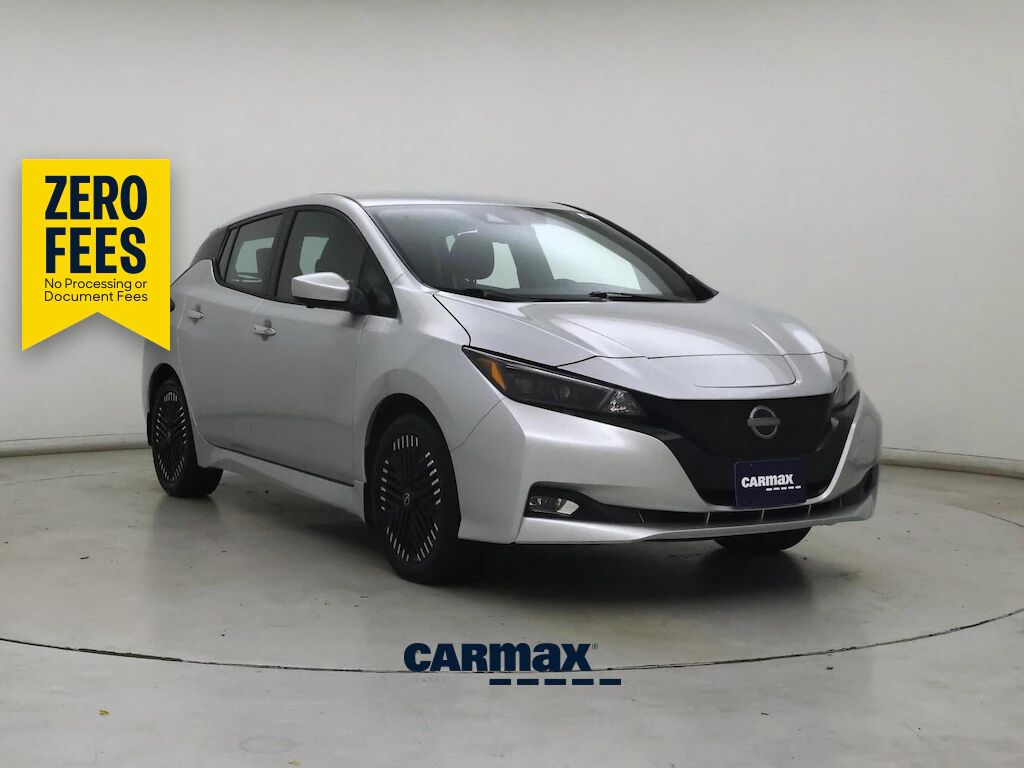 2025 NISSAN Leaf