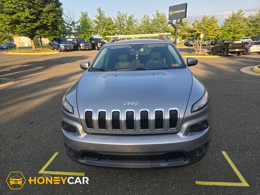 2017 JEEP Cherokee