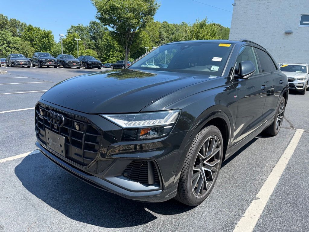 2022 AUDI Q8