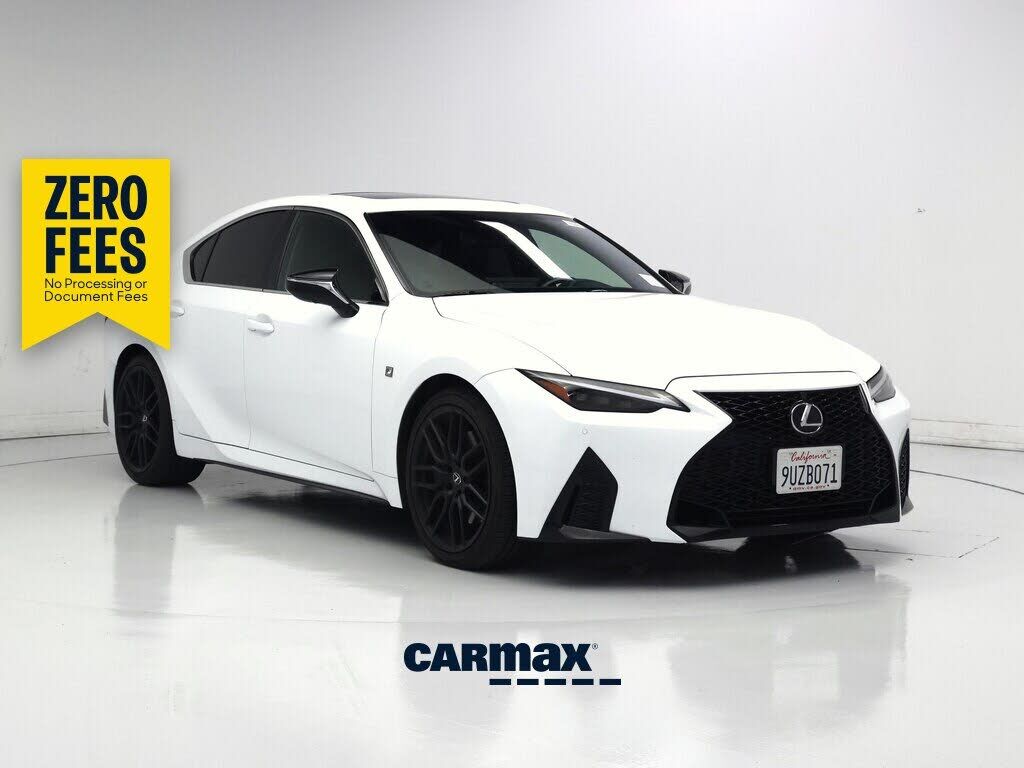 2021 LEXUS IS
