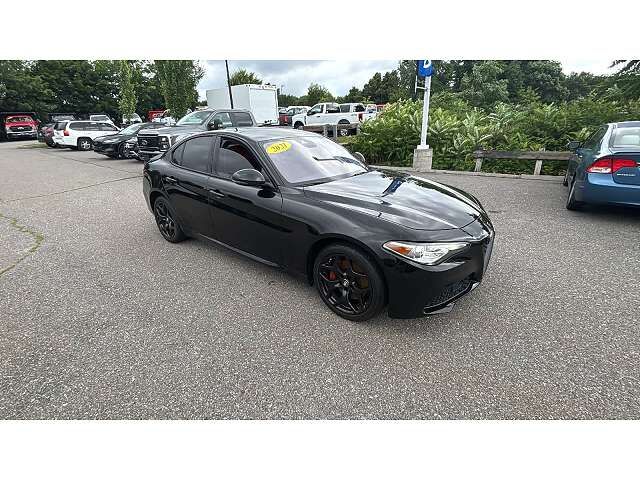 2021 ALFA ROMEO Giulia