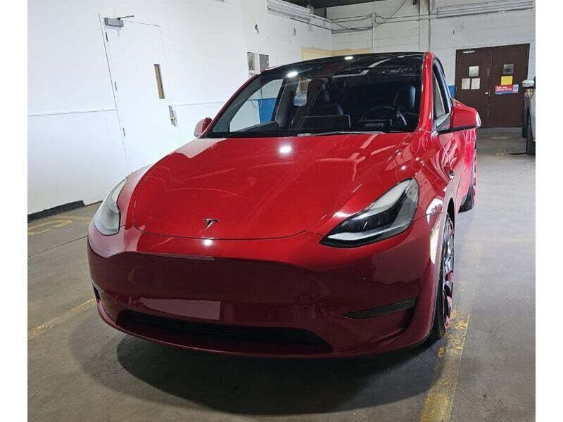 2022 TESLA Model Y