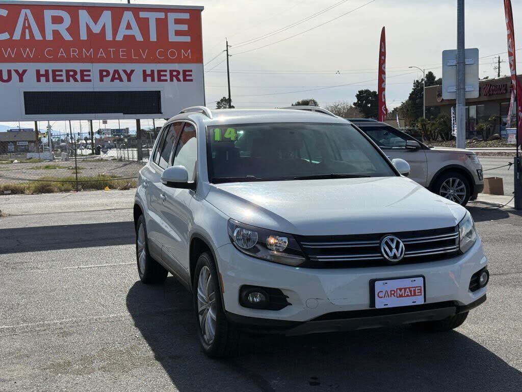 2014 VOLKSWAGEN Tiguan