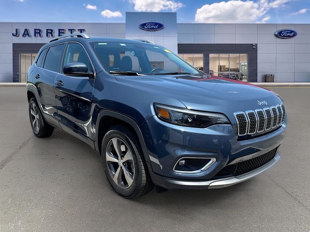 2020 JEEP Cherokee