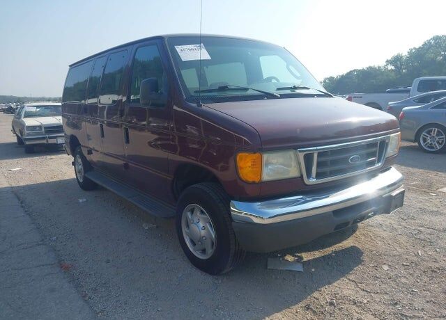 2006 FORD E-350