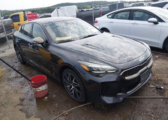 2022 KIA Stinger