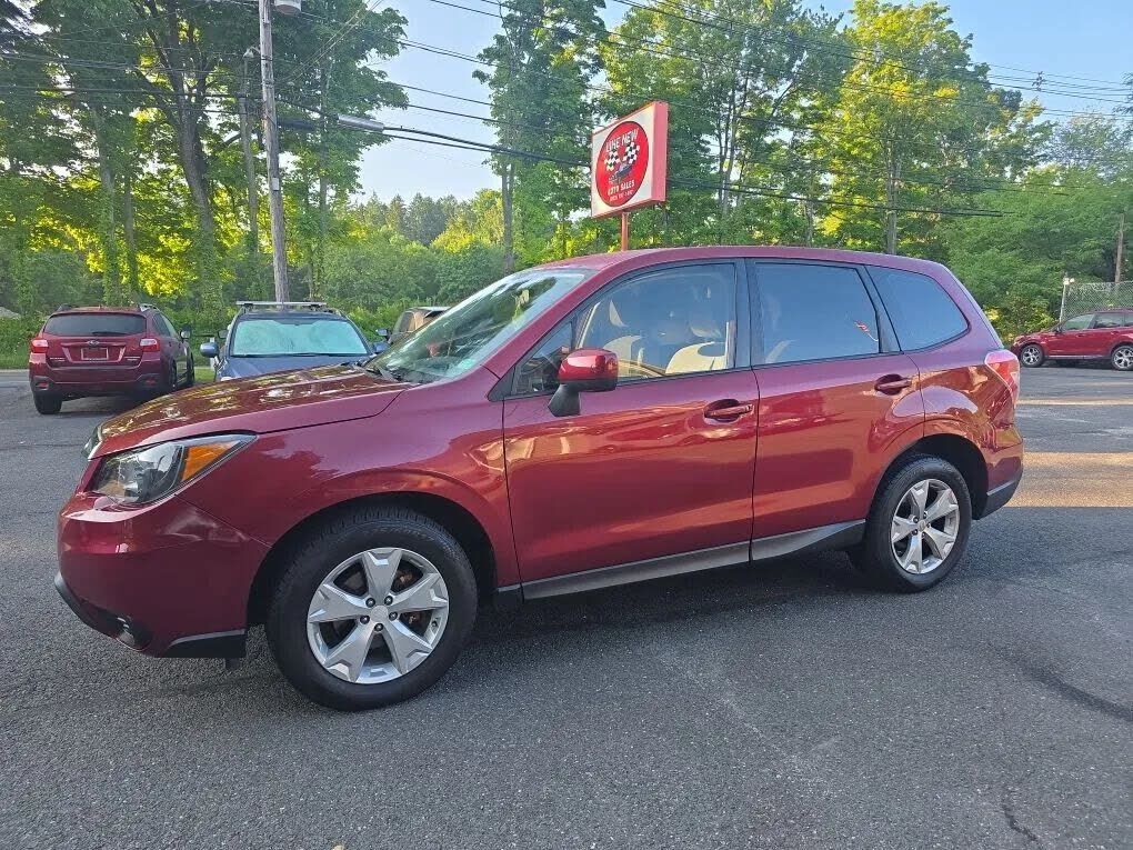 2014 SUBARU Forester