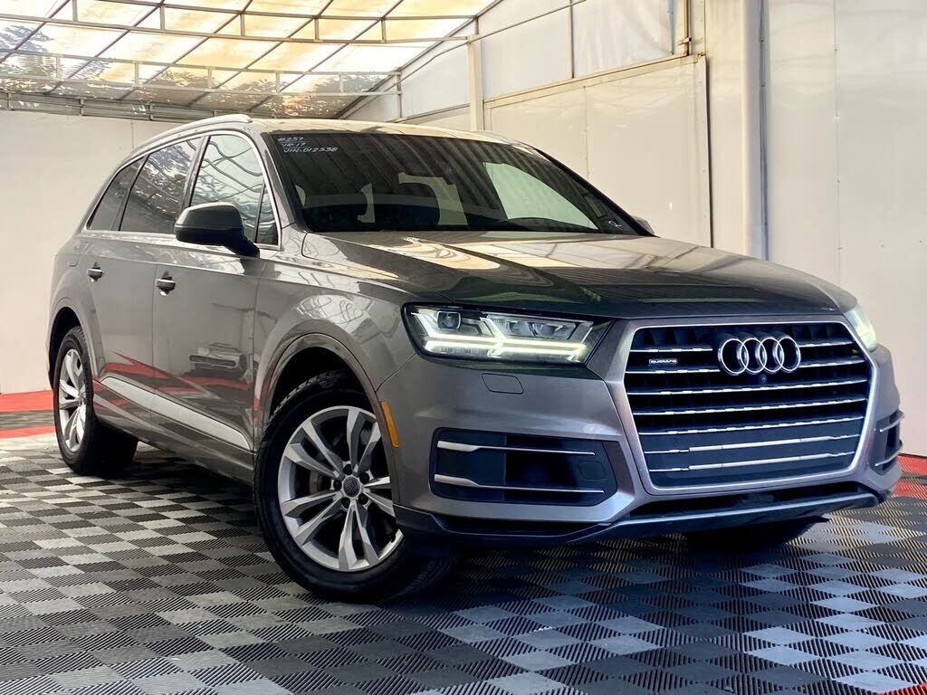 2017 AUDI Q7