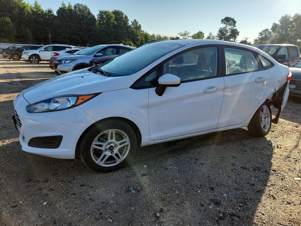 2018 FORD Fiesta