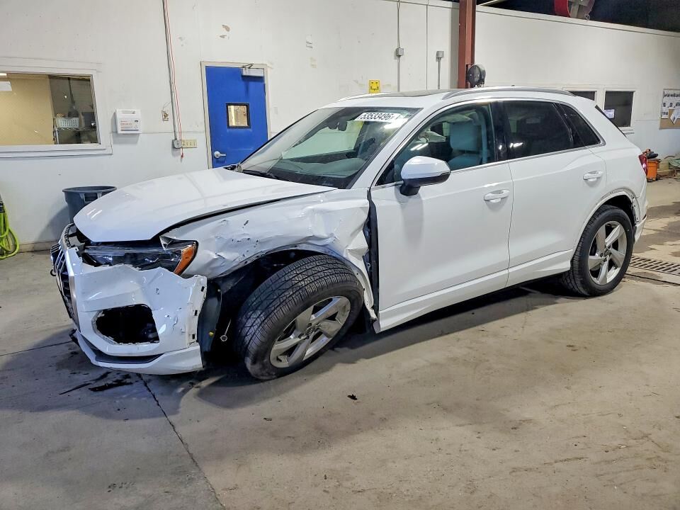 2019 AUDI Q3