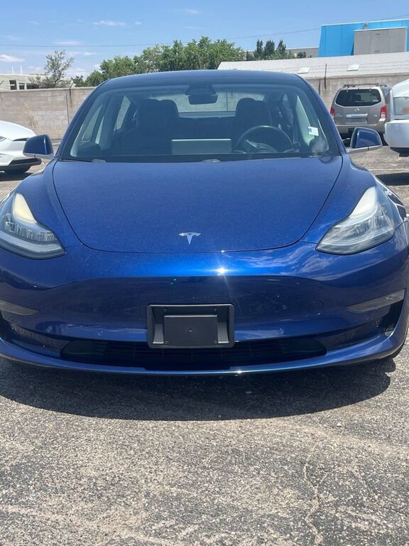 2018 TESLA Model 3