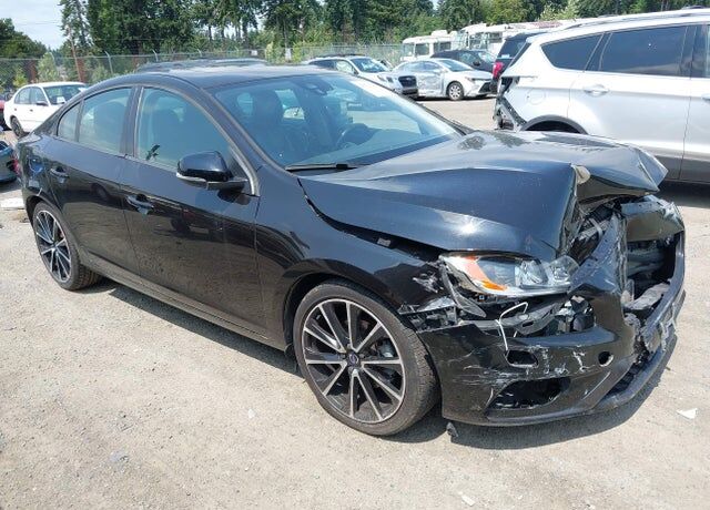 2018 VOLVO S60