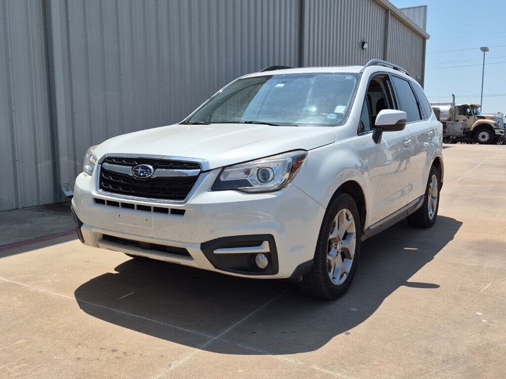 2017 SUBARU Forester