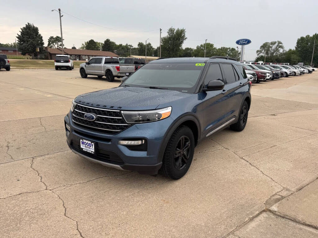 2020 FORD Explorer