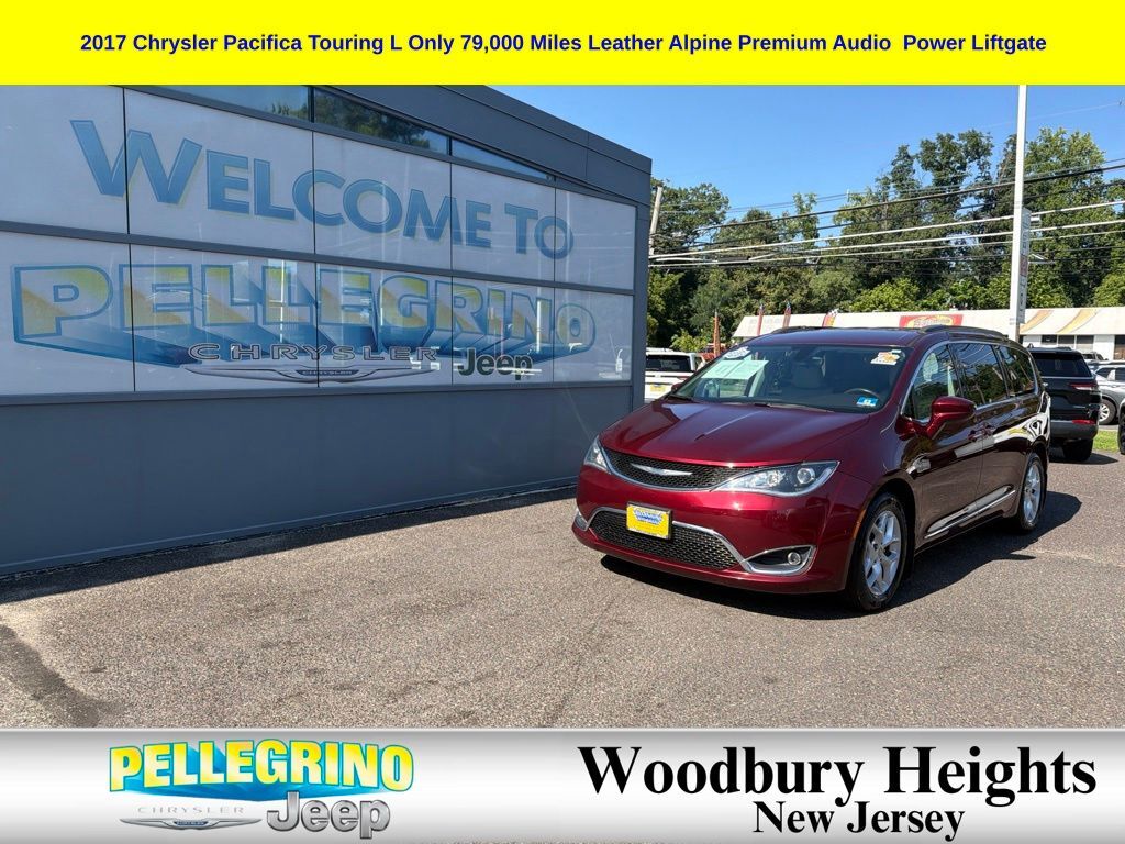 2017 CHRYSLER Pacifica