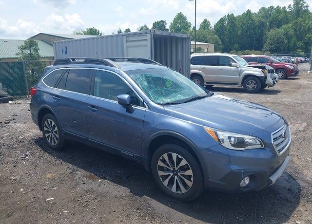 2015 SUBARU Outback