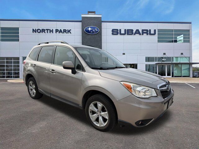 2016 SUBARU Forester