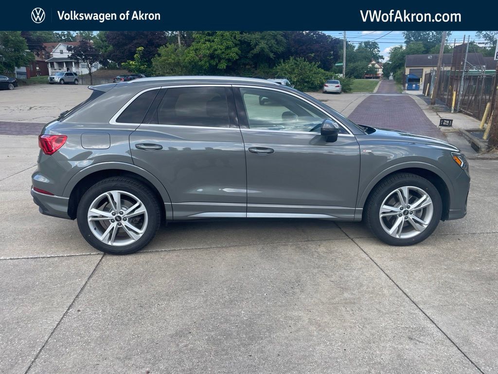 2023 AUDI Q3
