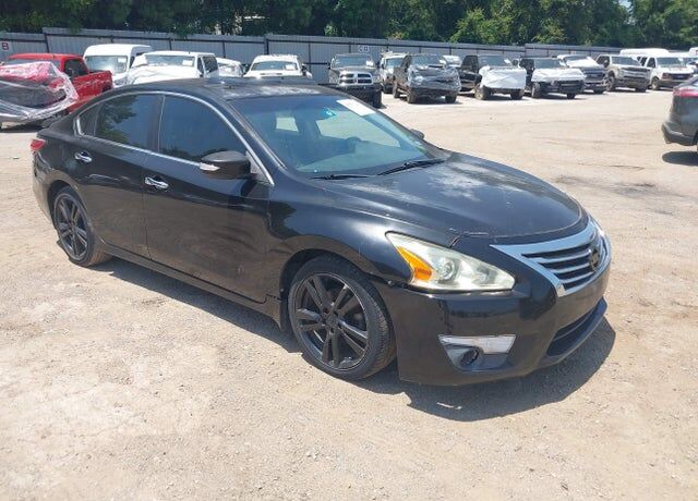 2014 NISSAN Altima