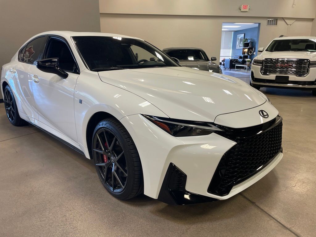 2026 LEXUS IS