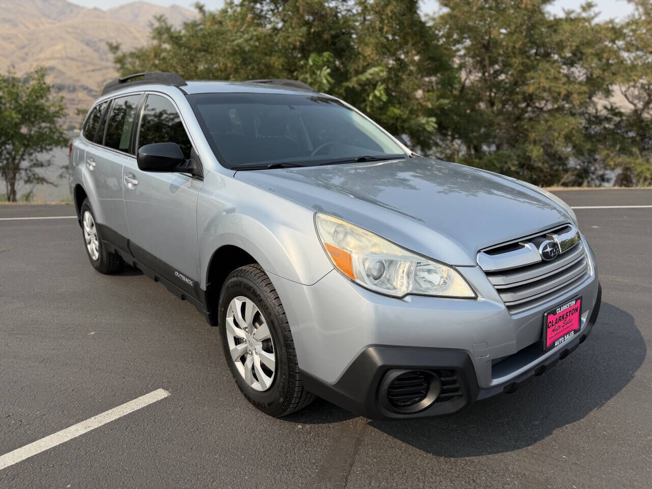 2013 SUBARU Outback