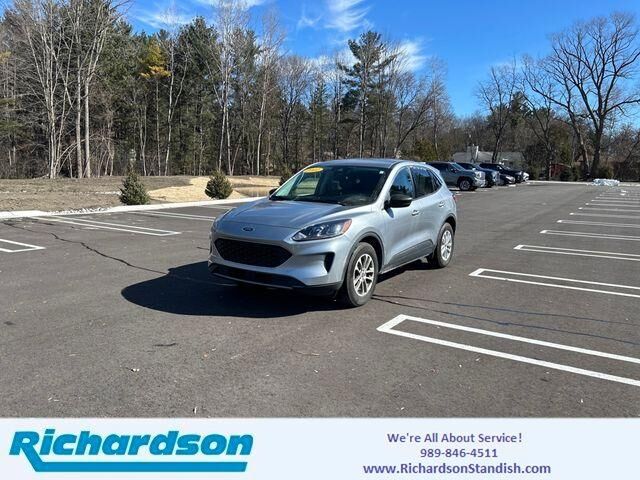 2022 FORD Escape